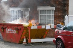 Fire in skip